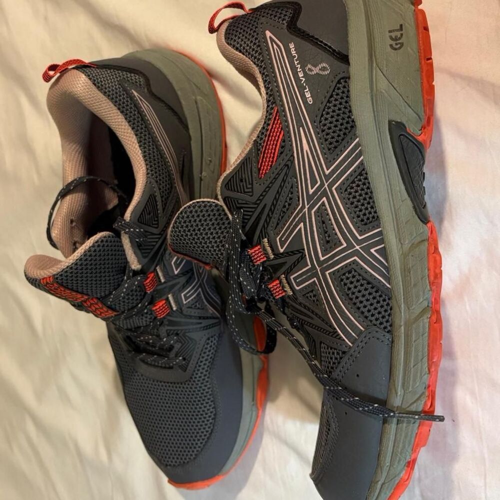 Asics Women's Gel-Venture 8 Trail Black & Orange Trainers US 11